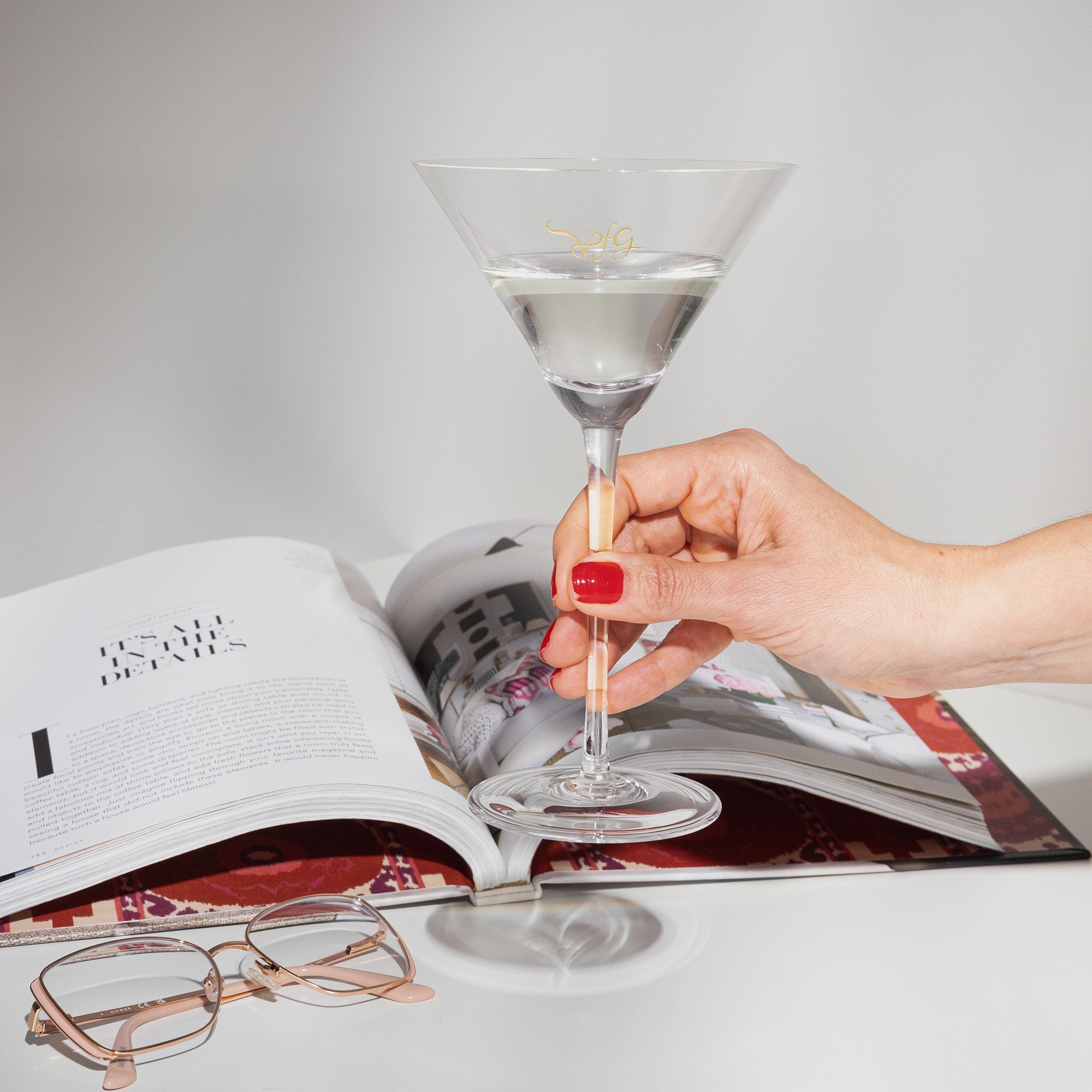 taca de cristal vivaldi p dry martini com monograma foto ambientada sottile casa